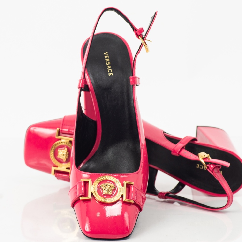 Versace Women's Pink & Gold Medusa Vernice Patent  Block Heels Size US 7 Pink